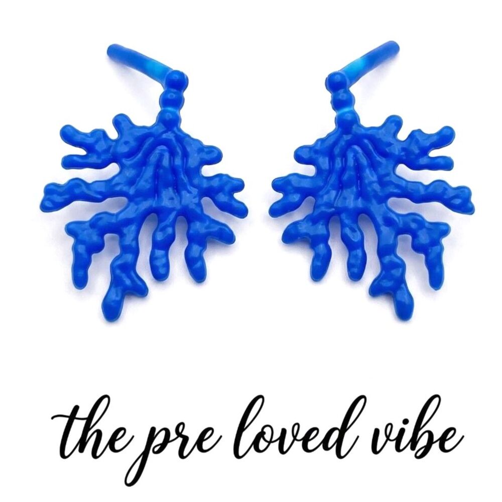 Monster High Posea Reef Great Scarrier Reef Blue Coral Earrings